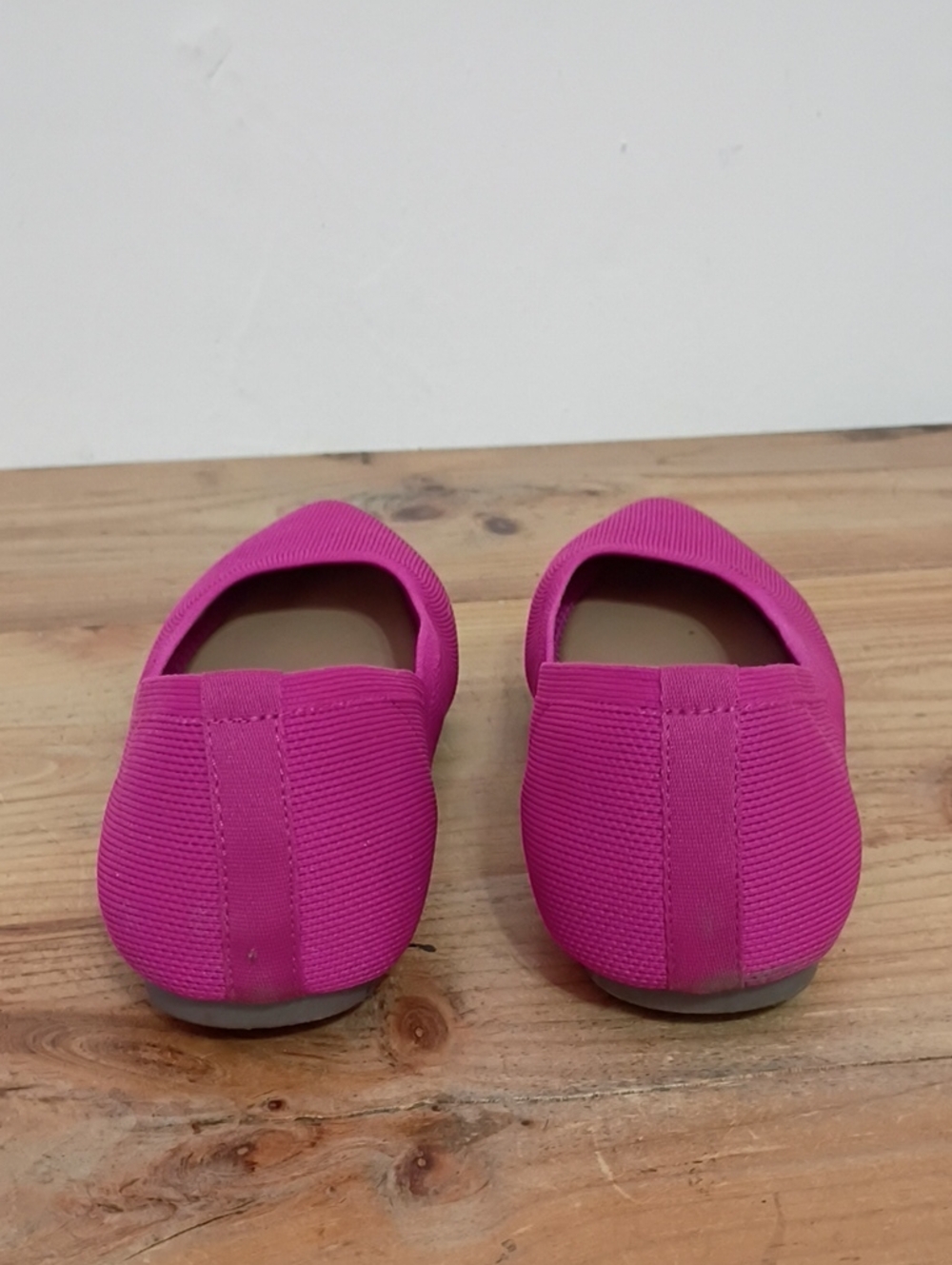 Cynthia Rowley Pink Pointed Toe Chelsea Flat Shoes Size 9M - Picture 7 of 11